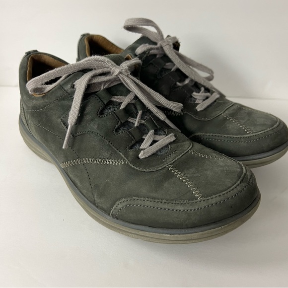 Cobb Hill by New Balance-‎ Size:8-1/2, Pre- Owned good condition - Picture 1 of 9
